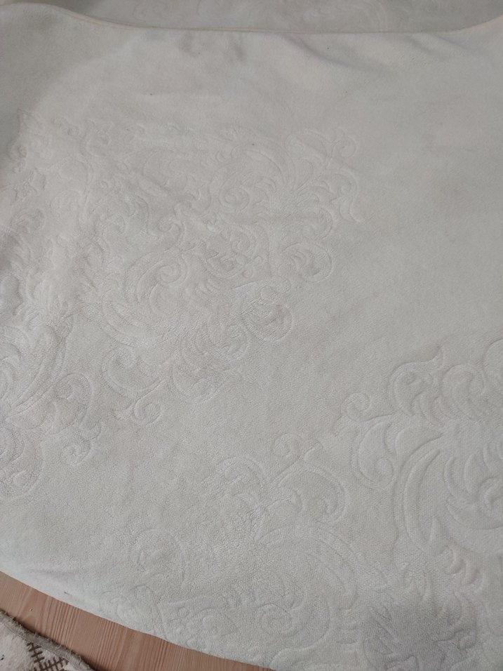 220  240    sadece  örtü  olarak  çok az kullanıldı - Görsel 2