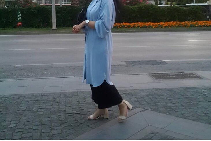 Kadın uzun gömlek