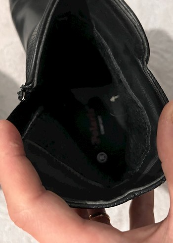 Siyah Deri Tokalı Kadın Bot - Görsel 4