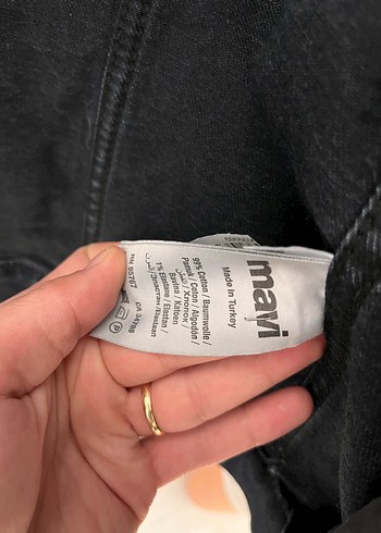 Mavi Jeans Gri Kapüşonlu Düğmeli Kadın Kot Ceket