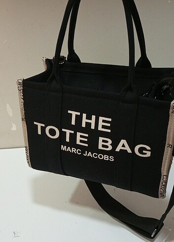 Marc Jacobs çanta yeniden stoklarda 