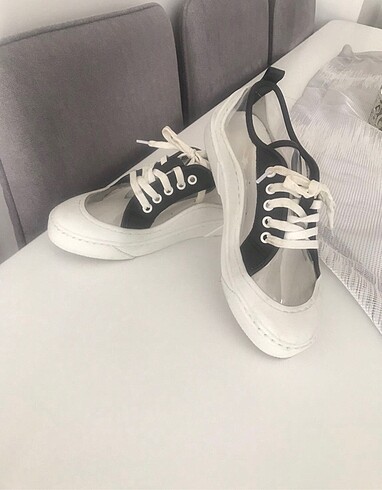 37 Beden Şeffaf ayakkabı converse