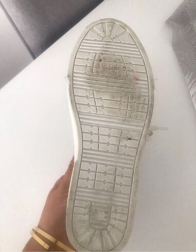 37 Beden beyaz Renk Şeffaf ayakkabı converse