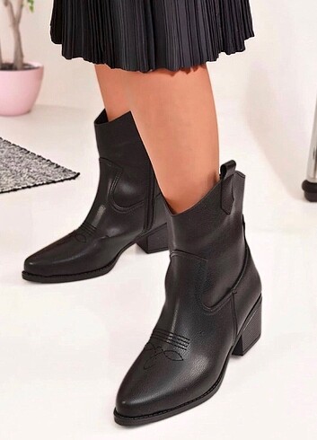 Kovboy bot - Görsel 2