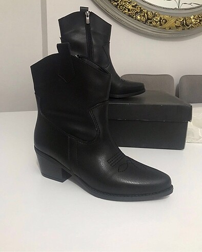 Kovboy bot - Görsel 3