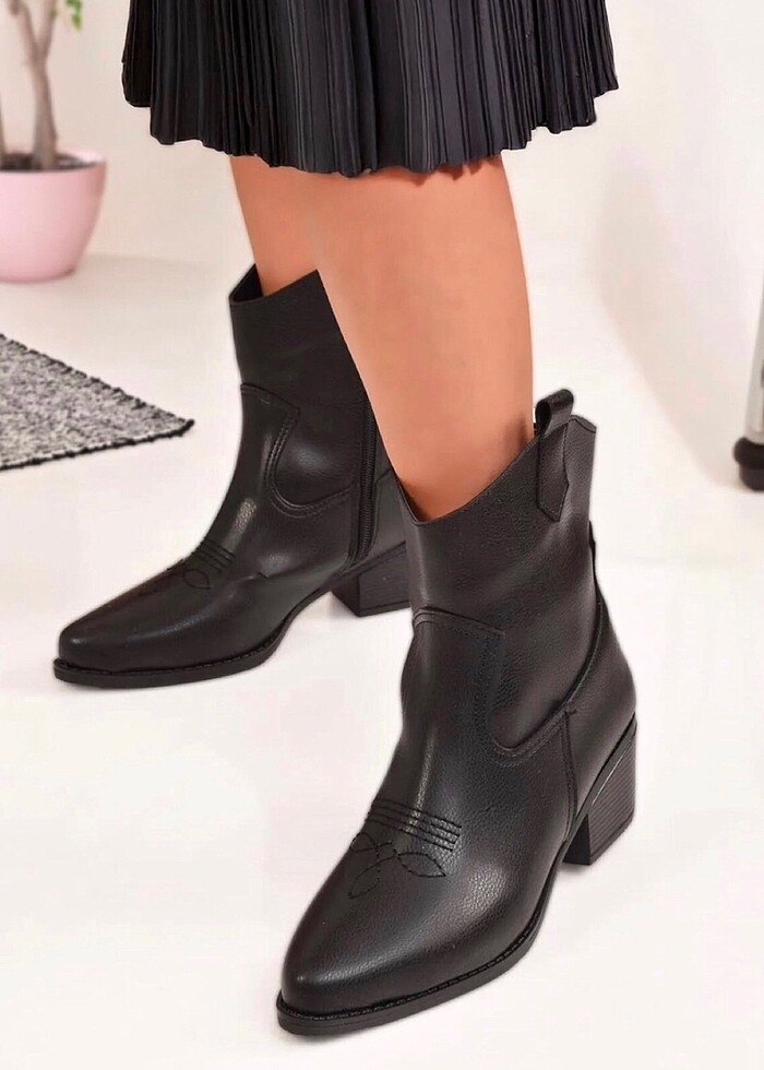 Kovboy bot - Görsel 2