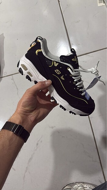 37 Beden Skechers d?lites