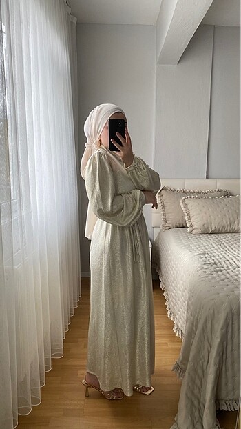 s Beden altın Renk Elbise