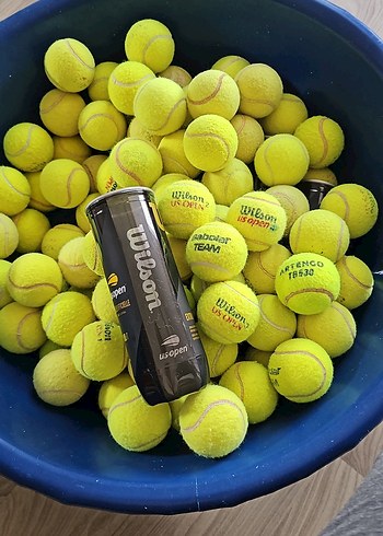 Tenis topu
