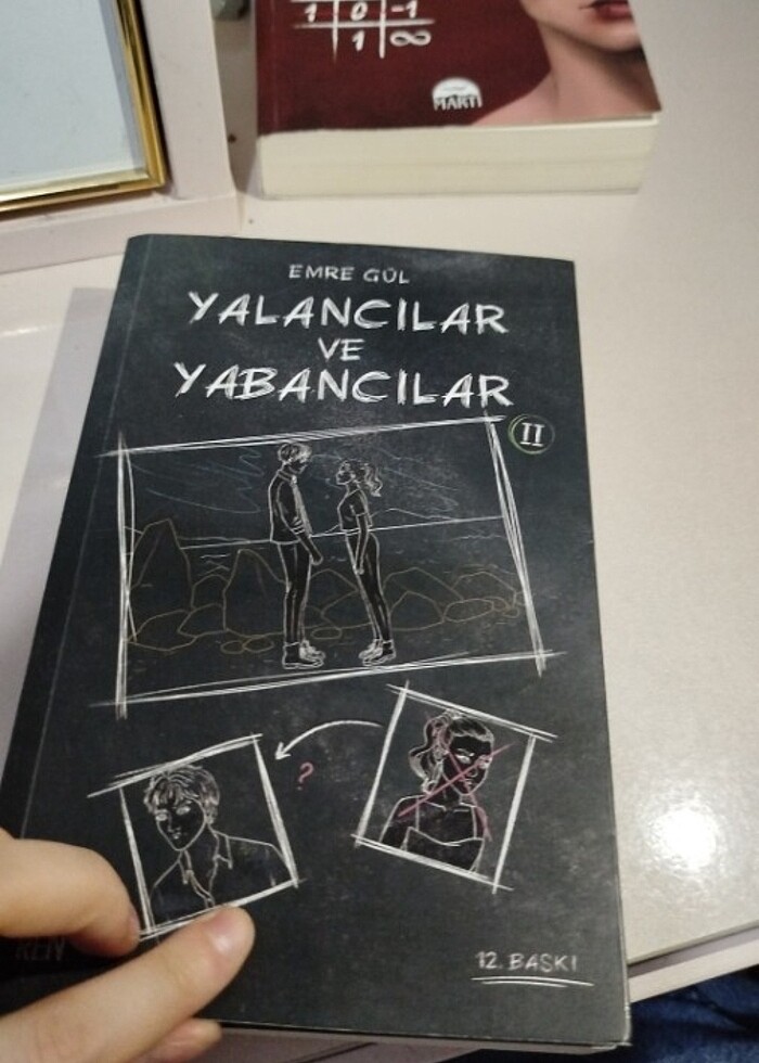Yalancılar ve yabancılar set - Görsel 5
