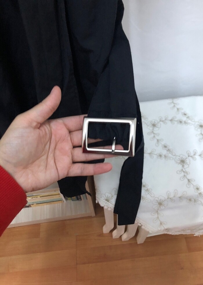 Siyah Elbise - Görsel 4