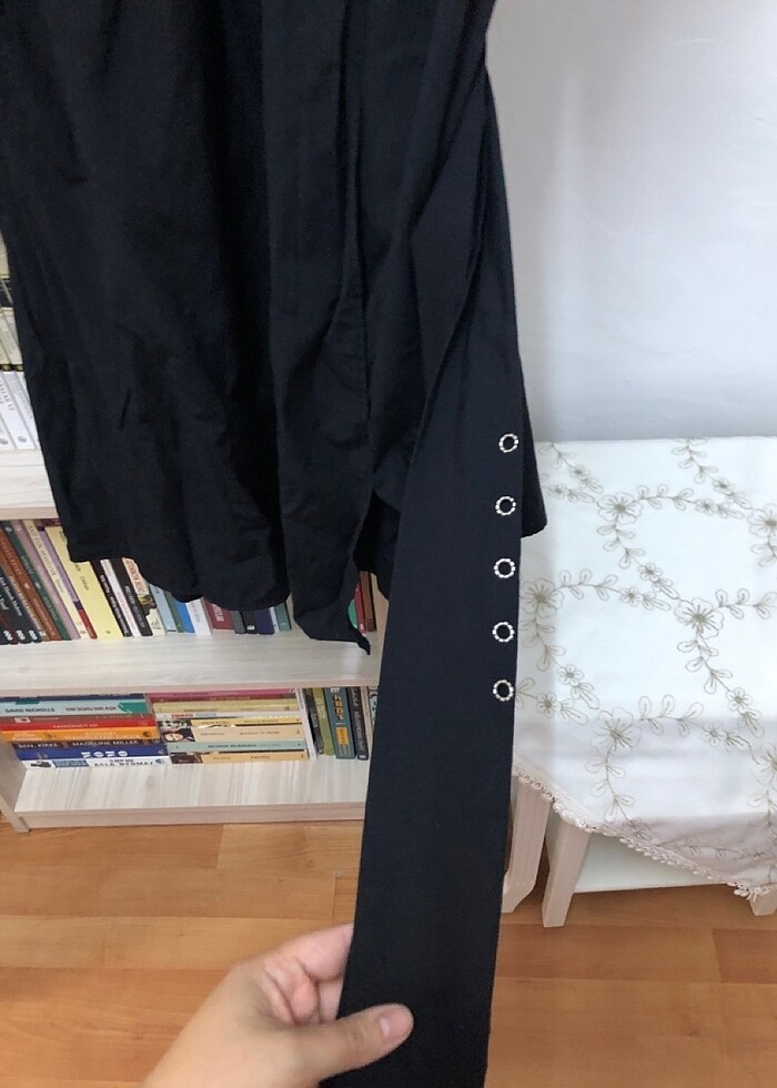 Siyah Elbise - Görsel 3