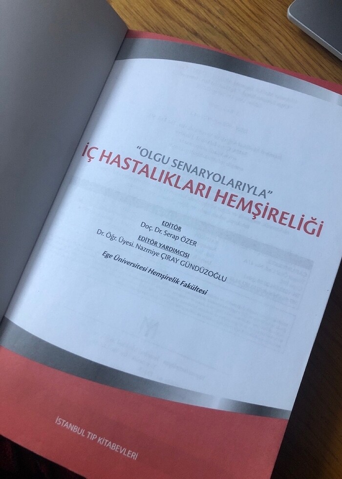 İç Hastalıkları Hemşireliği Kitap - Görsel 2