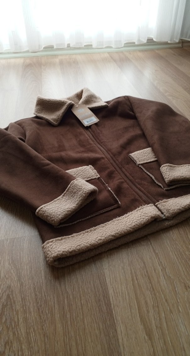 Kahverengi Kürklü  erkek çocuk ceket - Görsel 4