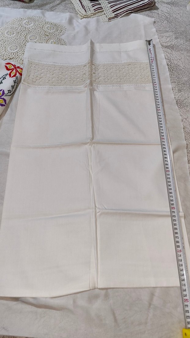 beyaz dantelli yastık ve etek - Görsel 5