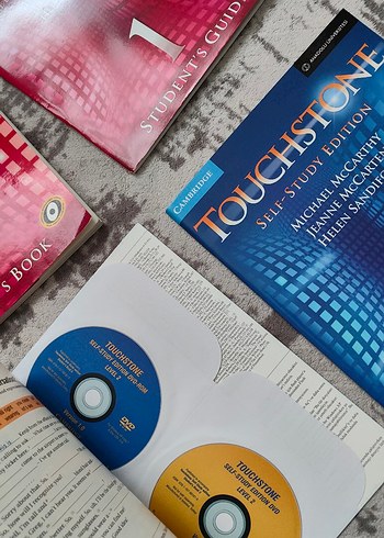 Touchstone 1 ve touchstone 2 İngilizce kitapları - Görsel 3