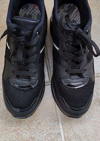 Siyah Spor Ayakkabı - Görsel 3