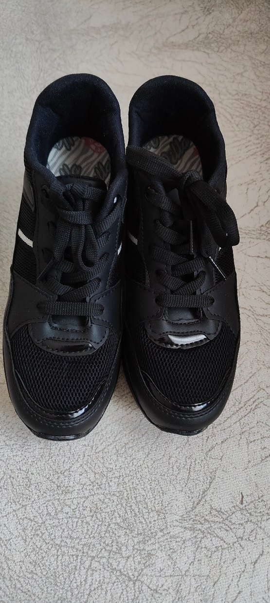 Siyah Spor Ayakkabı - Görsel 2