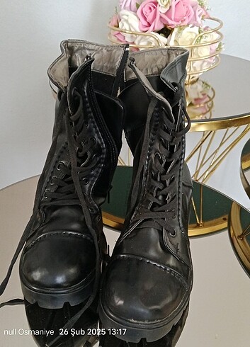 37 Beden #Siyah 37 Numara #Bot ? Yeni Gibi! ????Renk: Siyah ???? Numara