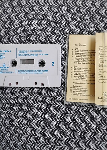 The Beatles -At the Hollywood Bowl Teyp Kaseti, İlk baskı 1977 - Görsel 3