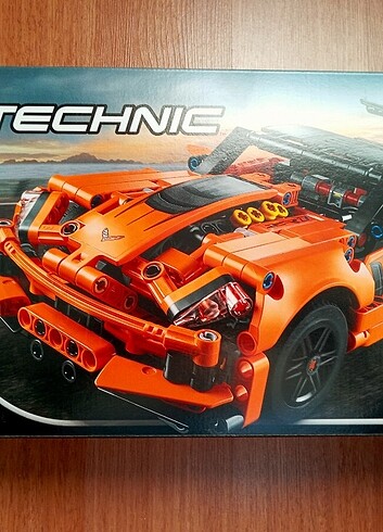 LEGO TECHNIC CHEVROLET CORVETTE ZR1