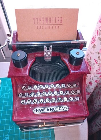 RETRO DAKTİLO MÜZİK VE TAKI KUTUSU