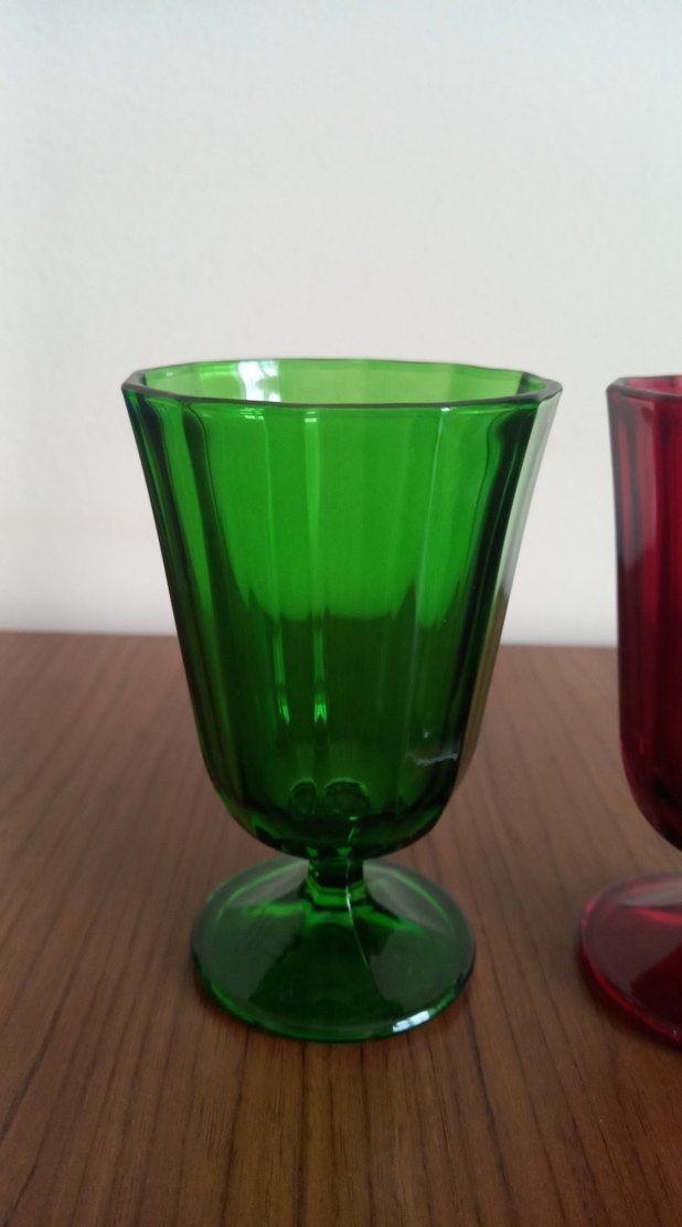 Renkli Kırmızı ve Yeşil Ayaklı Bardak Kadeh - Görsel 2