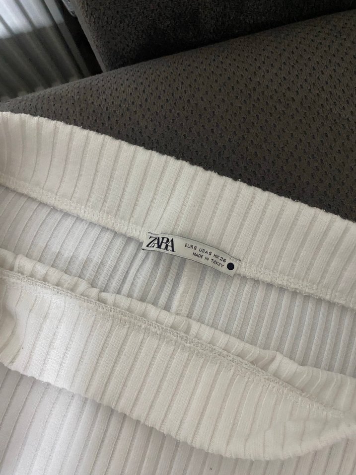 Kadın Beyaz Nakışlı Kumaş Pantolon - Görsel 4