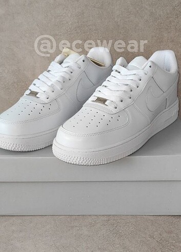 36,5 Beden Nike Air Force 1 '07
