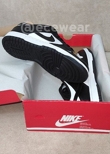 Nike Nike Dunk Low Panda 