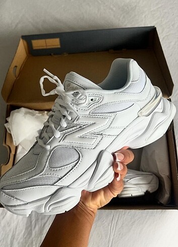 NB 9060 Triple White 