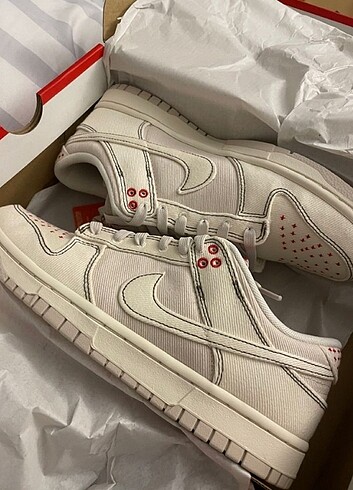 Nike Dunk Low Light Orewood Brown
