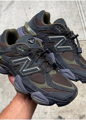 New Balance 9060 Blacktop