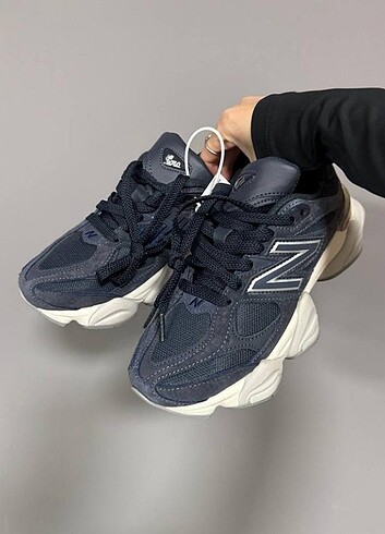 New Balance 9060 Navy
