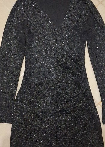 Drapeli Siyah V Yaka Mini Elbise - Görsel 4