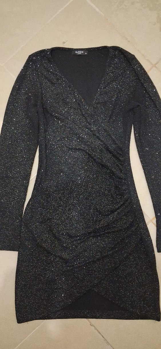 Drapeli Siyah V Yaka Mini Elbise - Görsel 4