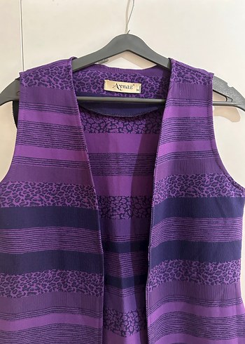 Uzun Mor Desenli Kadın Yelek - Görsel 3