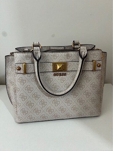 Beden Guess çanta