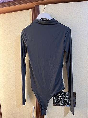 Pull bear Body