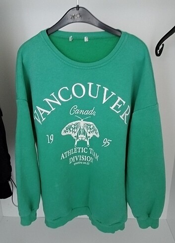 yeşil kadın sweatshirt 