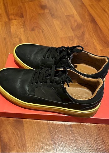 Siyah Bağcıklı Erkek Spor Ayakkabı - Görsel 2