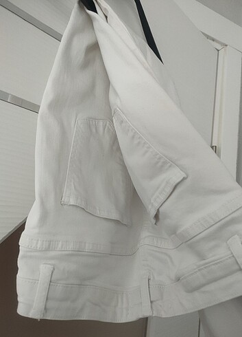 30 Beden Beyaz pantolon 