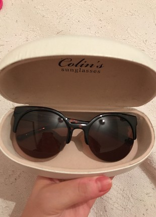 Colin's Colin?s güneş gözlüğü