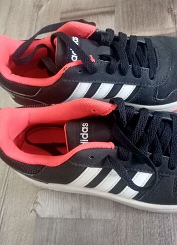 36 Beden kırmızı Renk Adidas