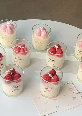 Beyaz ve Pastel Renkli Mumlar