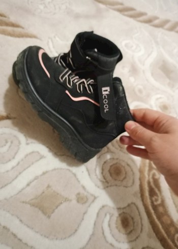 Kız Çocuk Siyah Bağcıklı Bot - Görsel 3