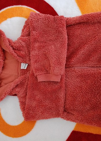 Kız Çocuk Kapüşonlu  Peluş Ceket - Görsel 5