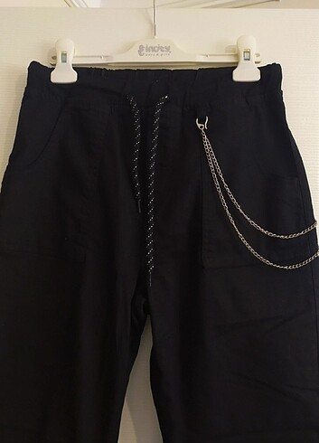 Trendyol & Milla Siyah zincir detaylı jogger pantolon