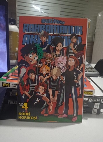 Kahramanlık Akademim Manga Kitap