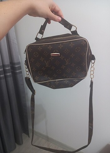Louis Vuitton Çanta